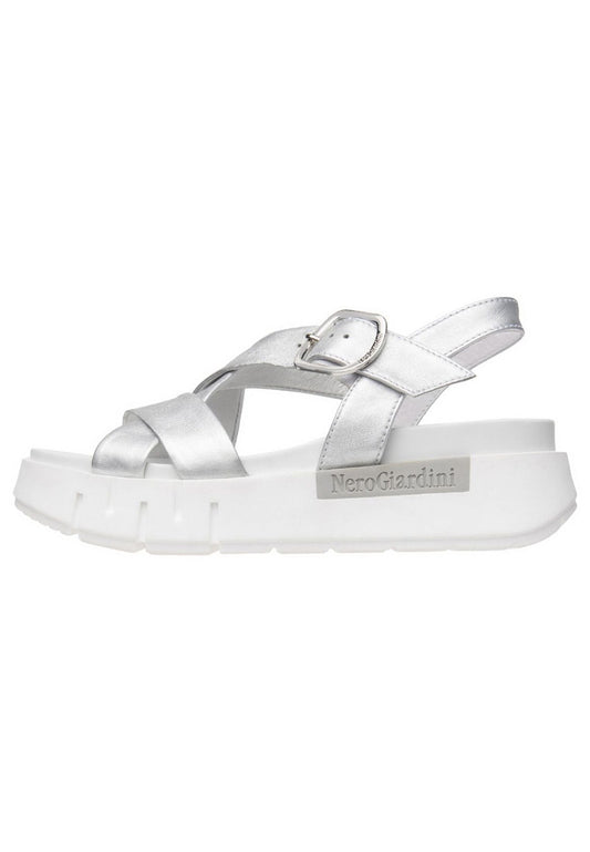 Nero Giardini Sandalen Leder Silber