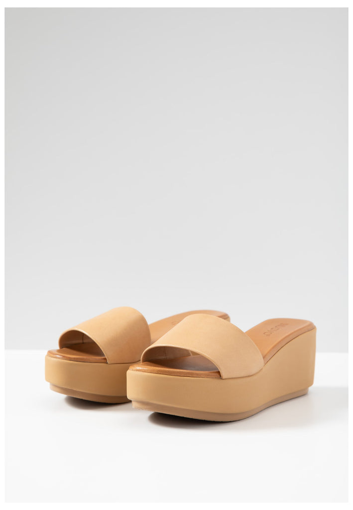 Inuovo Pantoletten Leder Hellbraun - surf4shoes