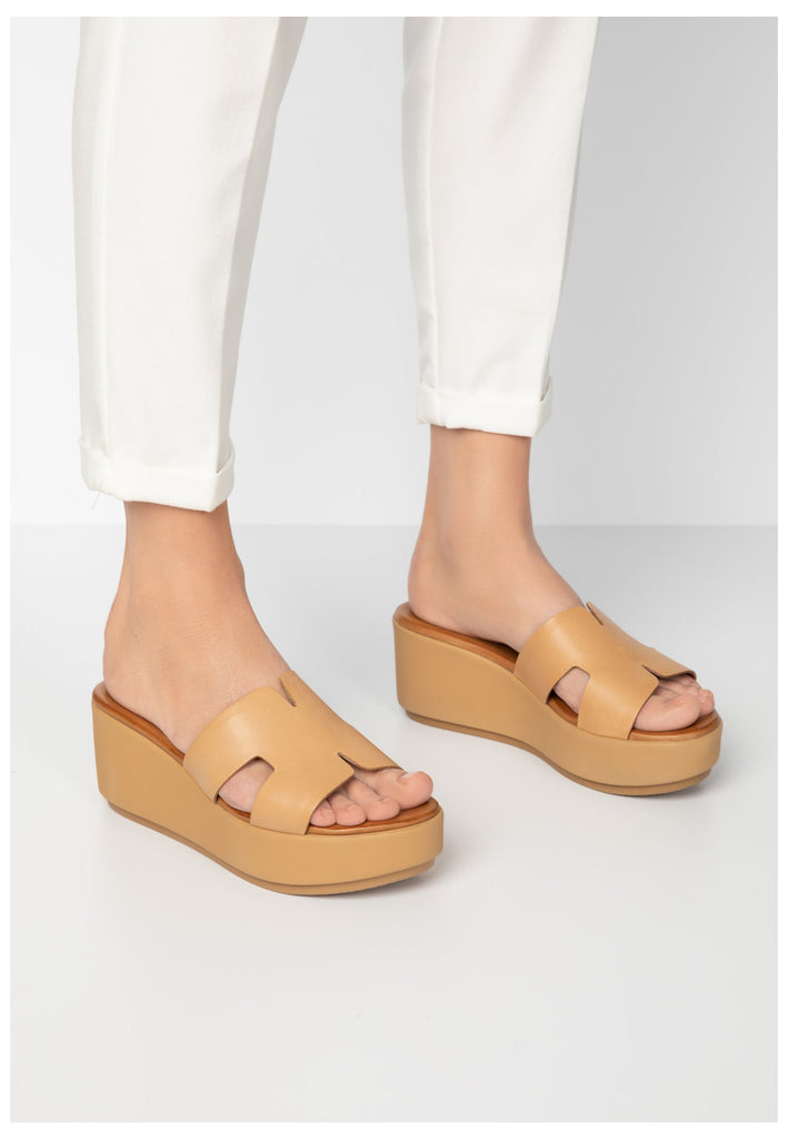 Inuovo Pantoletten Leder Hellbraun - surf4shoes