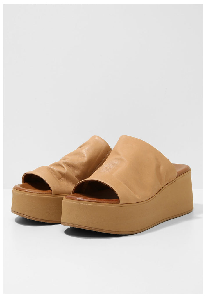 Inuovo Pantoletten Leder Hellbraun - surf4shoes