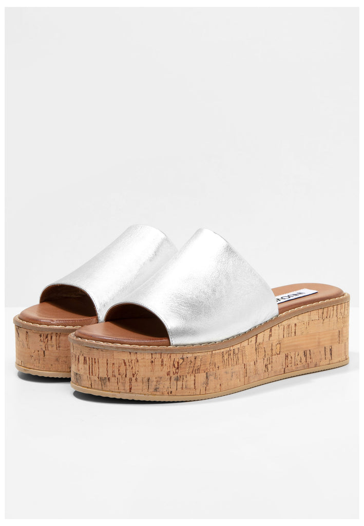 Inuovo Pantoletten Leder Silber - surf4shoes