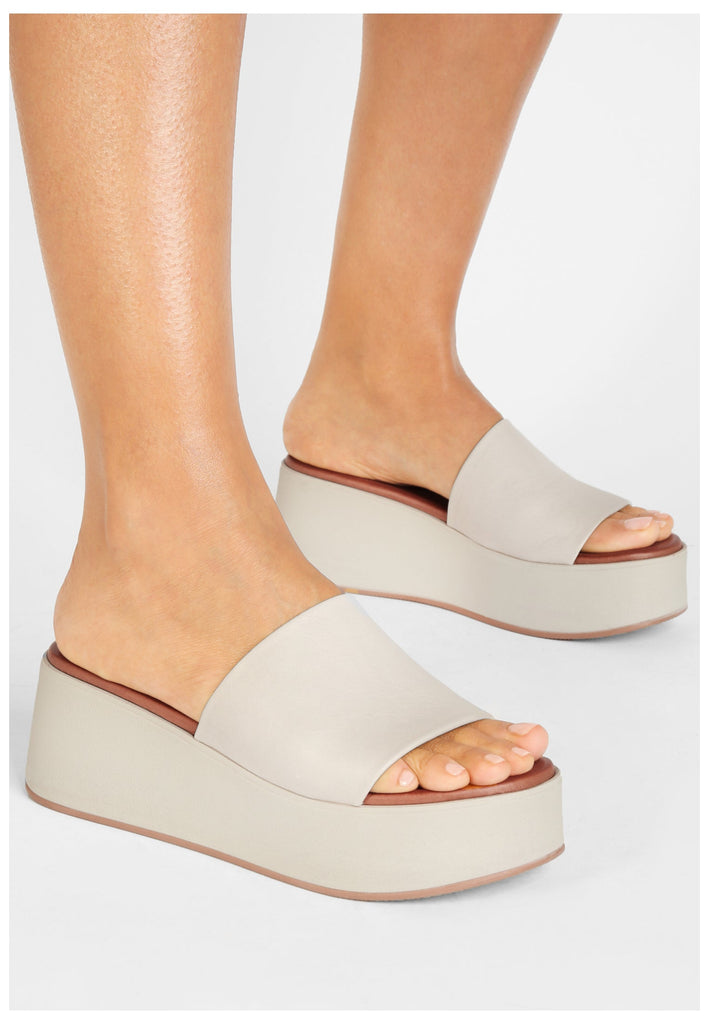 Inuovo Pantoletten Leder Weiß - surf4shoes