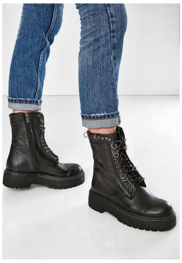 Inuovo Stiefelette Veloursleder Black - surf4shoes