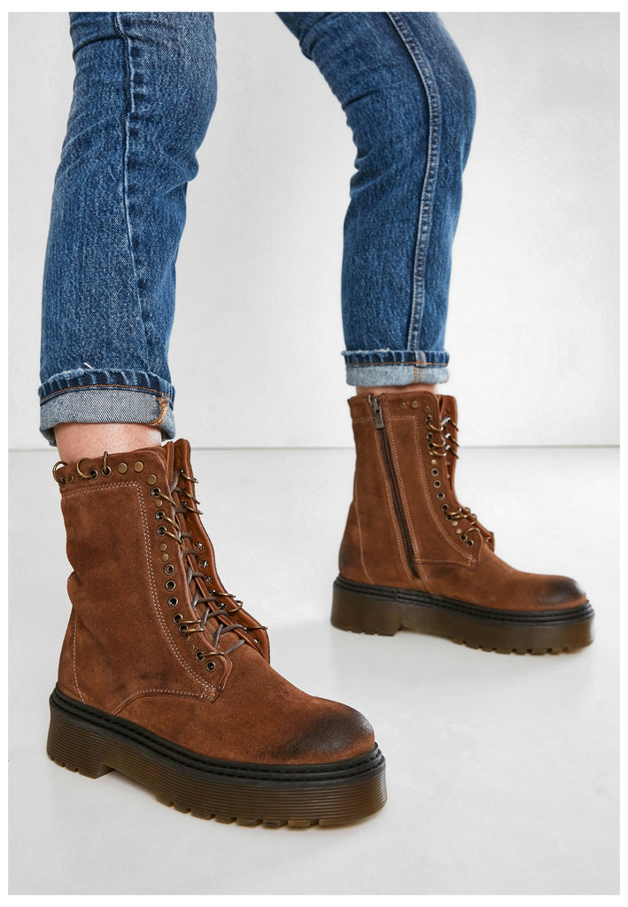 Inuovo Stiefelette Veloursleder Braun - surf4shoes