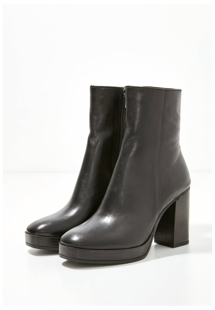 Inuovo Stiefelette Leder Schwarz - surf4shoes