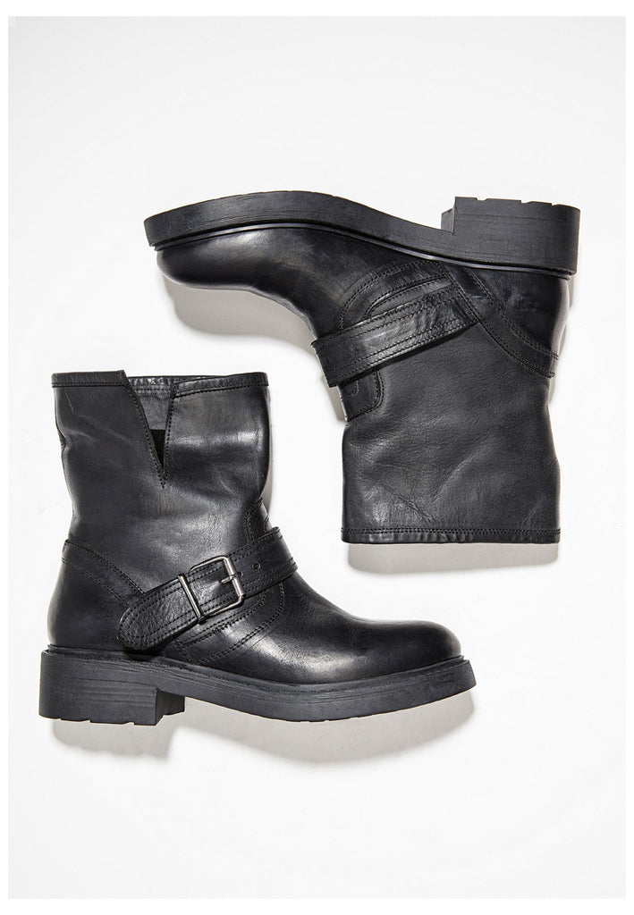 Inuovo Stiefelette Leder Schwarz - surf4shoes