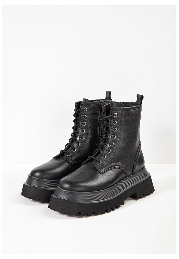 Inuovo Stiefelette Leder Schwarz - surf4shoes