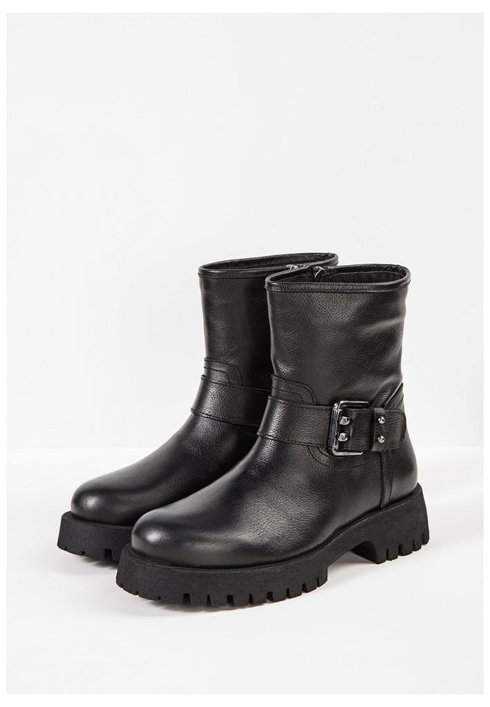 Inuovo Stiefelette Leder Schwarz - surf4shoes