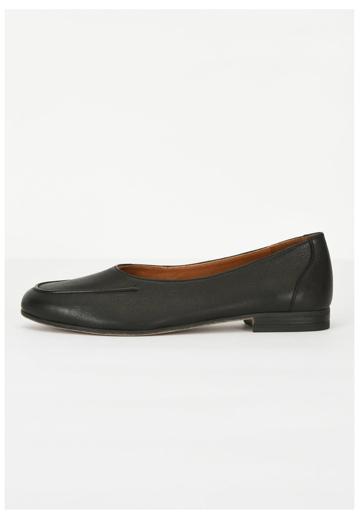 Inuovo Slipper Leder Schwarz - surf4shoes