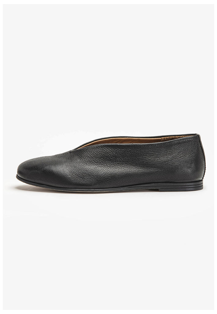 Inuovo Slipper Leder Schwarz - surf4shoes