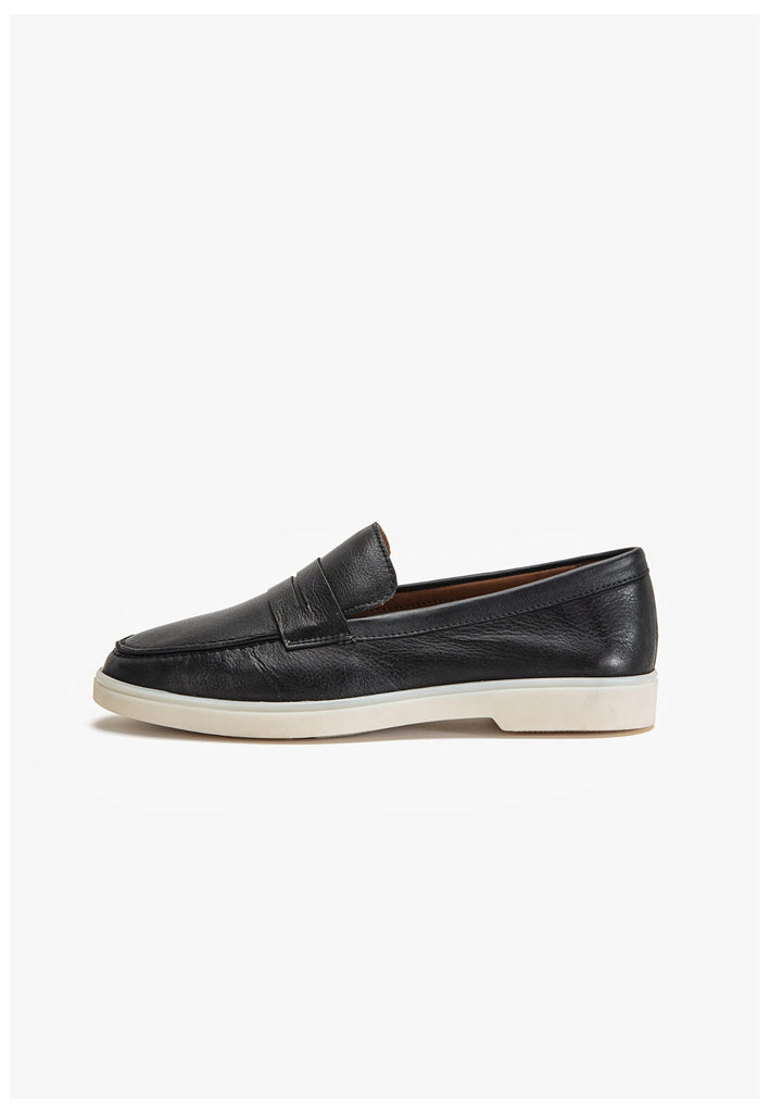 Inuovo Slipper Leder Schwarz - surf4shoes