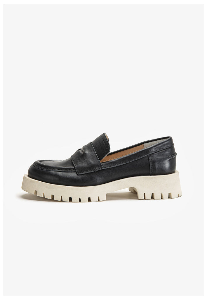 Inuovo Slipper Leder Schwarz - surf4shoes