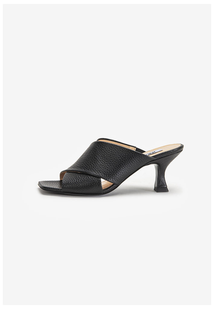 Inuovo Pantoletten Leder Schwarz - surf4shoes