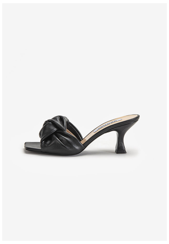 Inuovo Pantoletten Leder Schwarz - surf4shoes