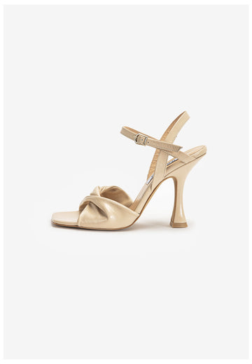 Inuovo Sandalen Leder Nude - surf4shoes