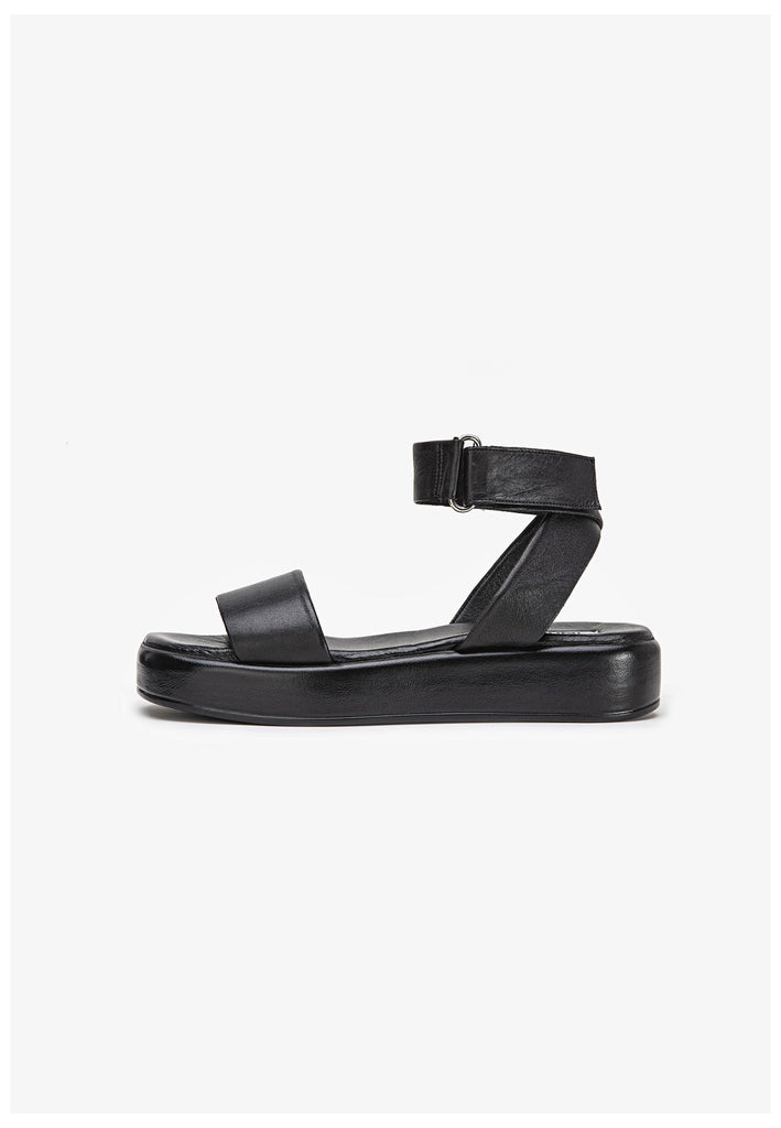 Inuovo Sandalen Leder Schwarz - surf4shoes