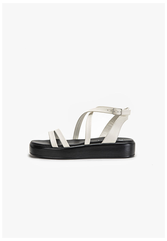 Inuovo Sandalen Leder Cream - surf4shoes