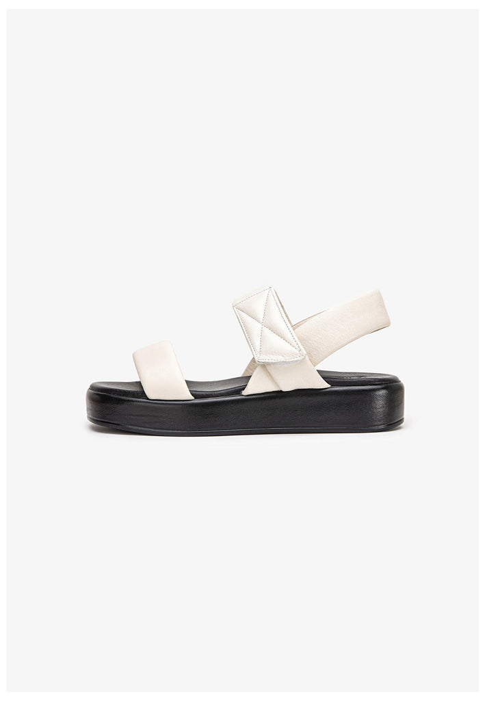 Inuovo Sandalen Leder Creme - surf4shoes