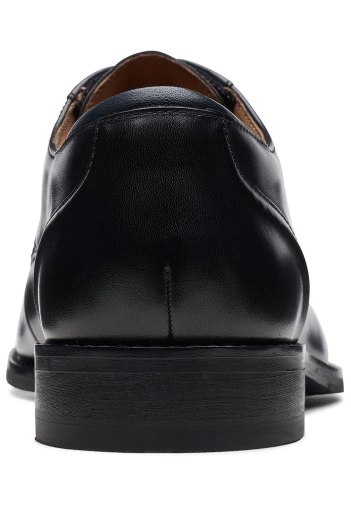 Clarks Businessschuhe Leder Schwarz