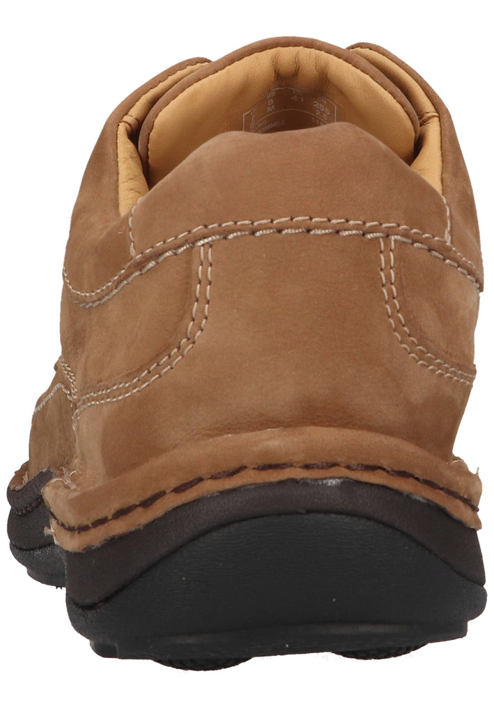 Clarks Sneaker Nubukleder Sand