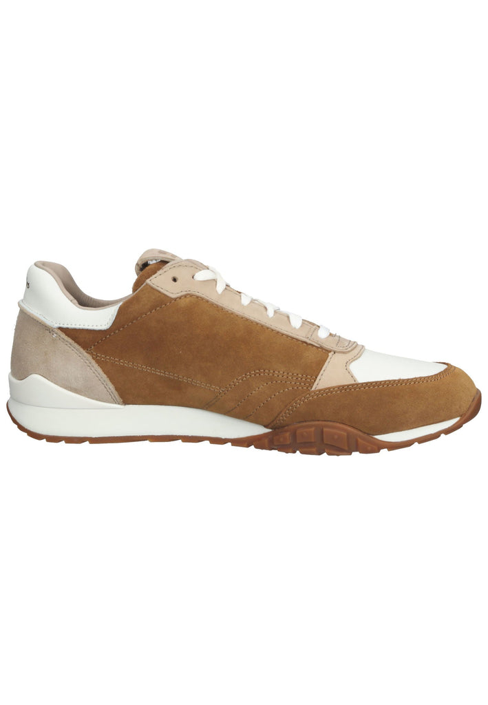 Clarks Sneaker Veloursleder Tan