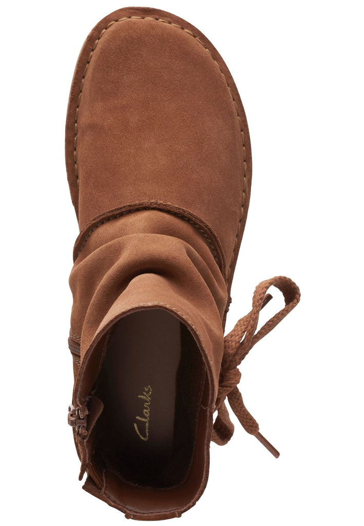 Clarks Stiefelette Veloursleder Tan