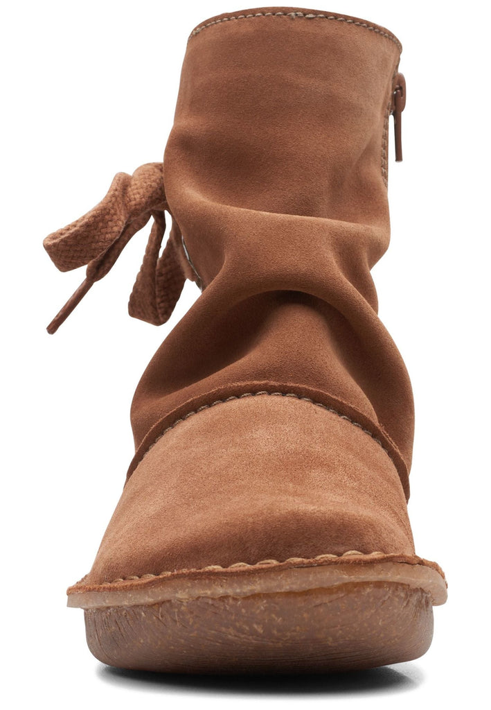 Clarks Stiefelette Veloursleder Tan