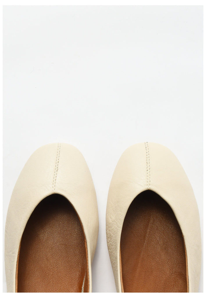 Inuovo Ballerinas Leder Beige