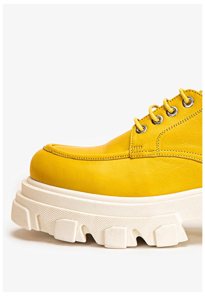 Inuovo Halbschuhe Leder Gelb