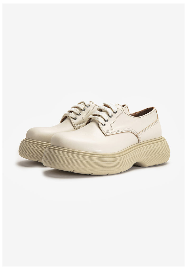 Inuovo Halbschuhe Leder Weiß