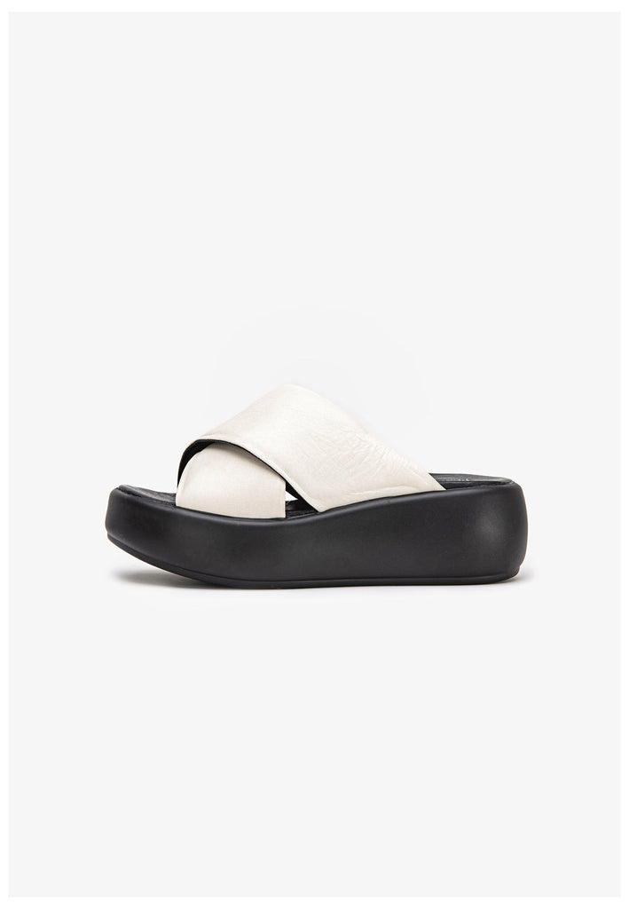 Inuovo Pantoletten Leder Creme