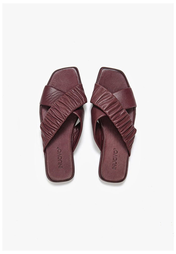 Inuovo Pantoletten Leder Dunkelrot