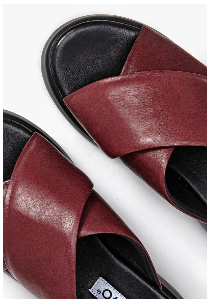 Inuovo Pantoletten Leder Dunkelrot