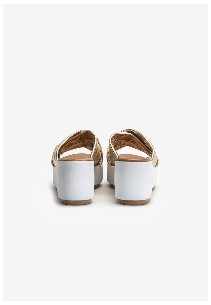 Inuovo Pantoletten Leder Gold