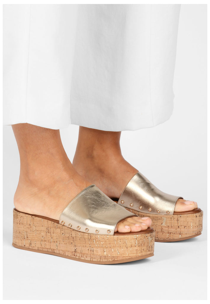 Inuovo Pantoletten Leder Gold