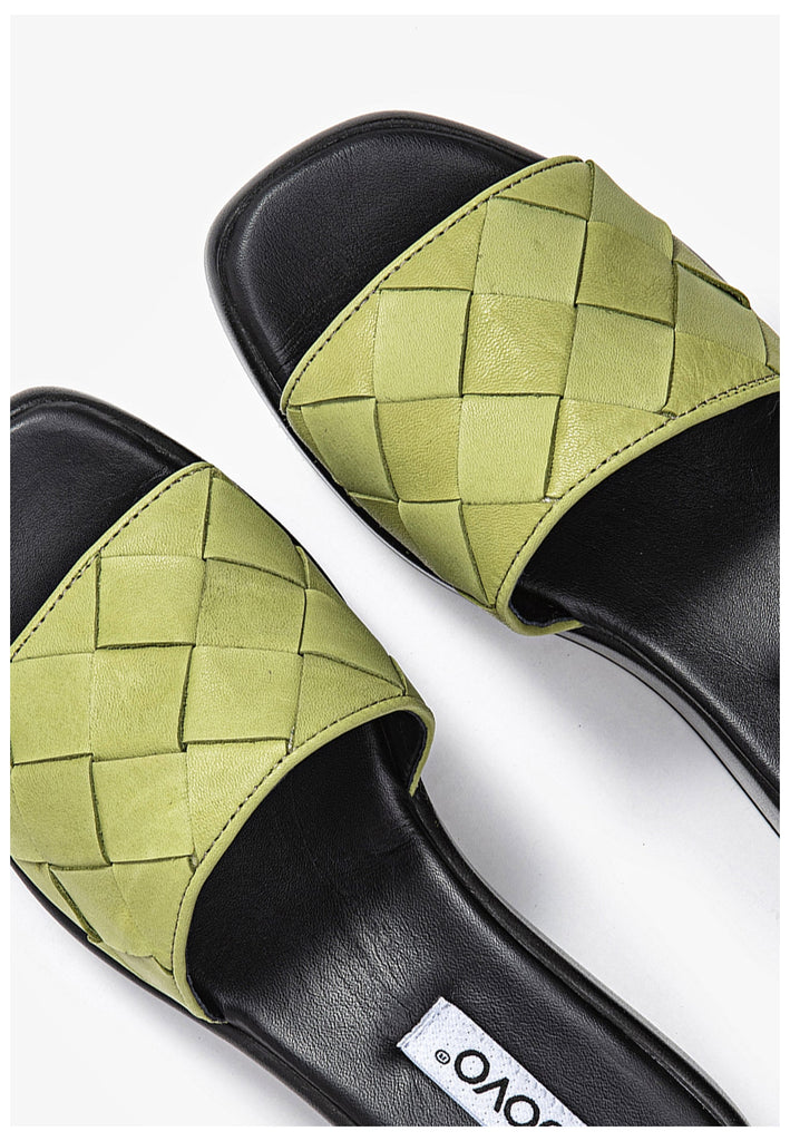 Inuovo Pantoletten Leder Grün