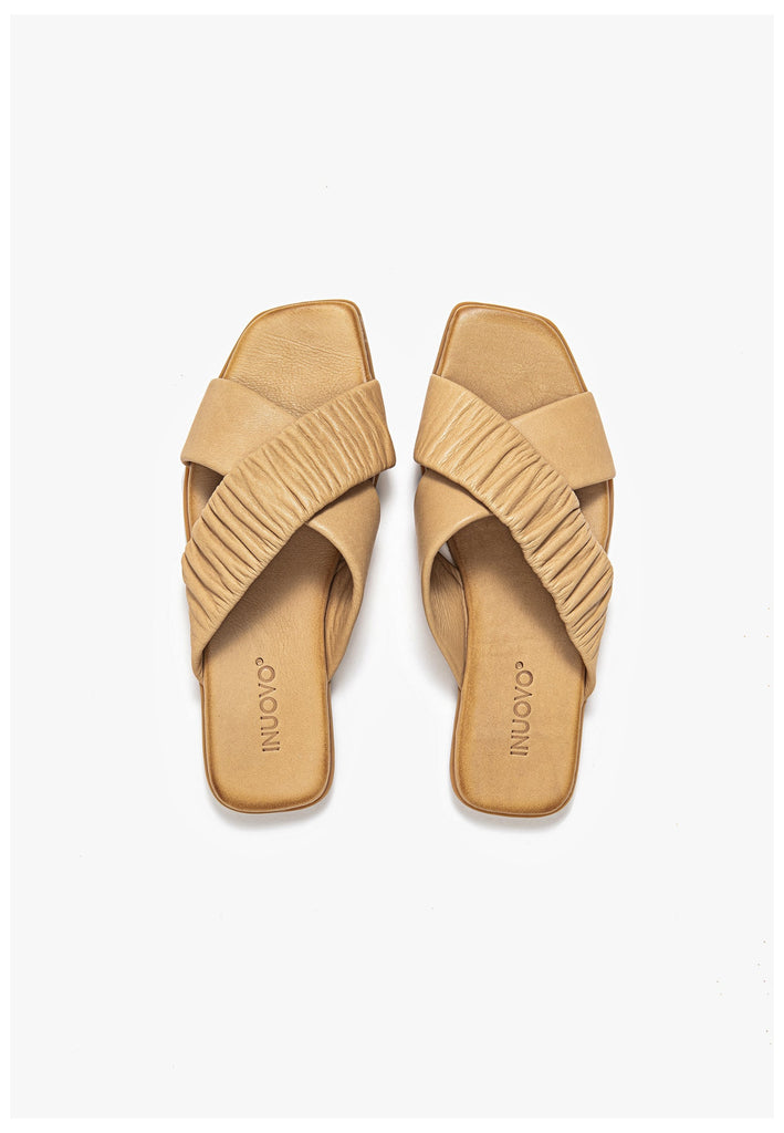 Inuovo Pantoletten Leder Hellbraun