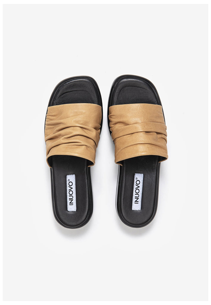 Inuovo Pantoletten Leder Hellbraun