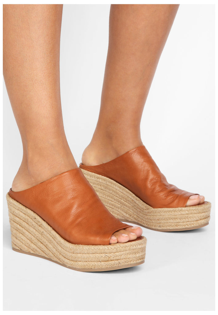 Inuovo Pantoletten Leder Mittelbraun