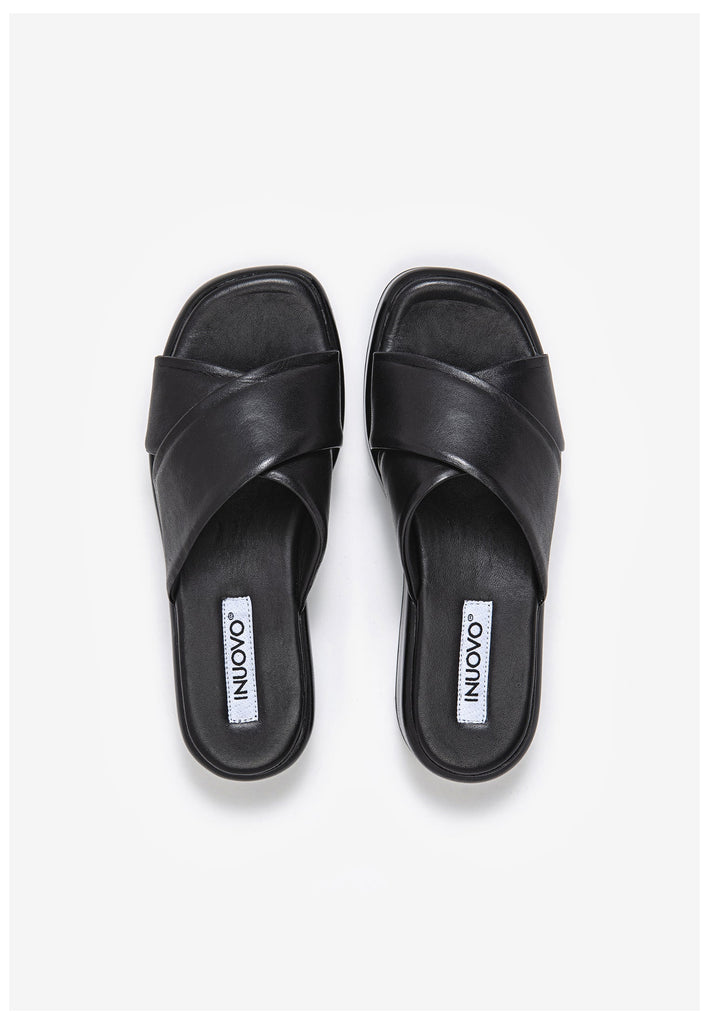 Inuovo Pantoletten Leder Schwarz