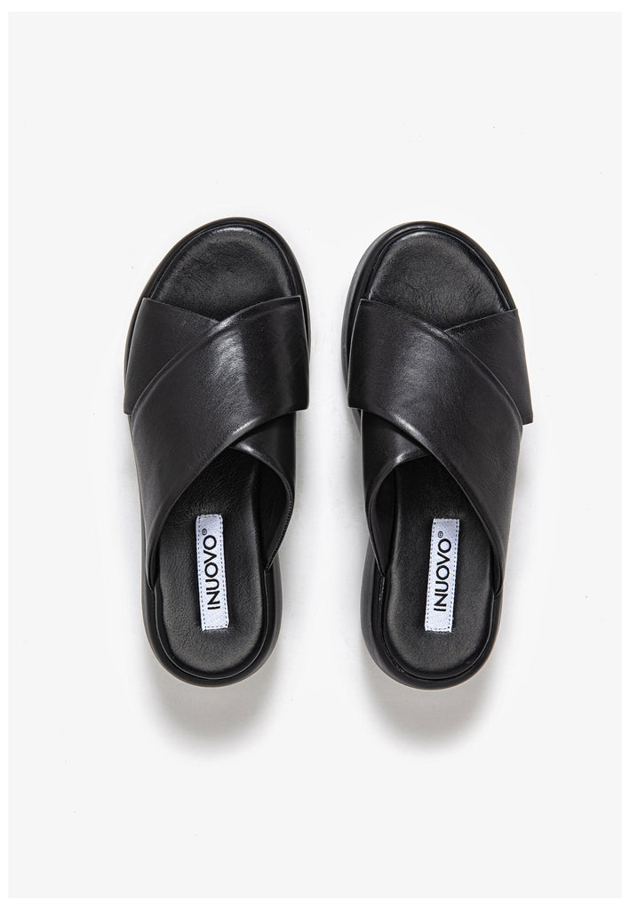 Inuovo Pantoletten Leder Schwarz