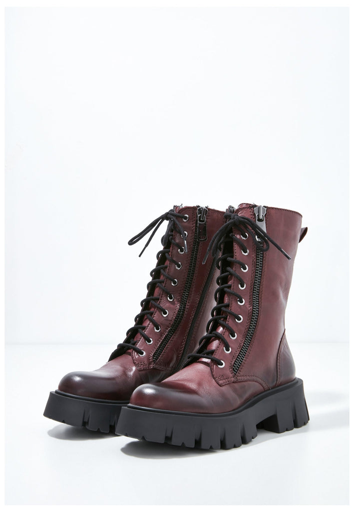 Inuovo Stiefel Leder Dunkelrot