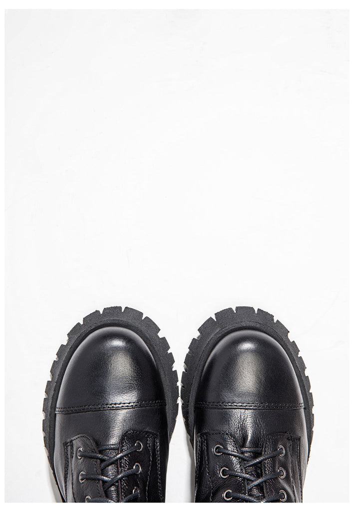 Inuovo Stiefel Leder Schwarz