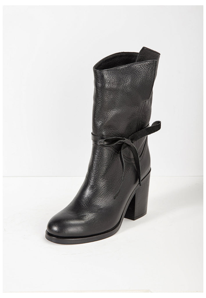 Inuovo Stiefelette Leder Schwarz