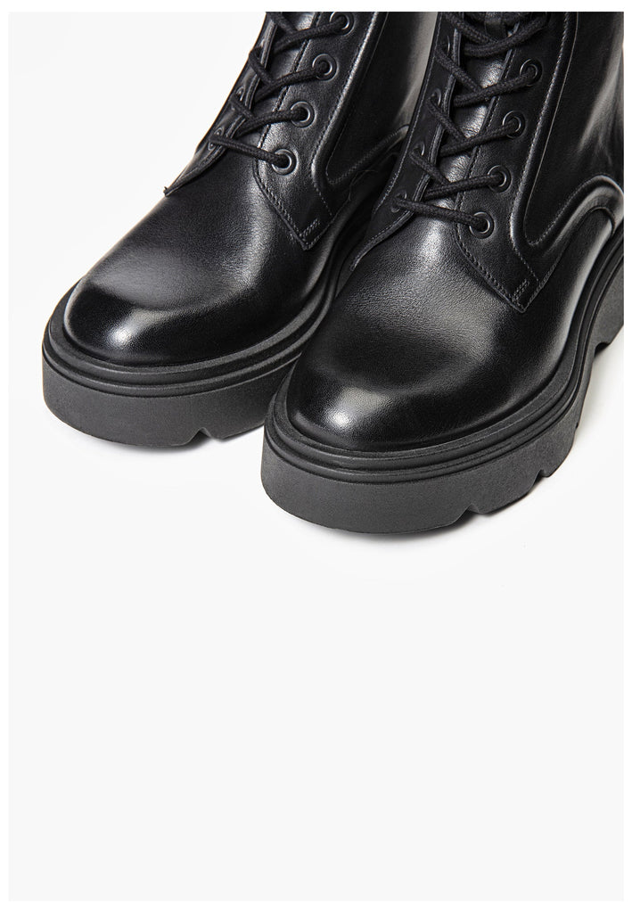 Inuovo Stiefelette Leder Schwarz