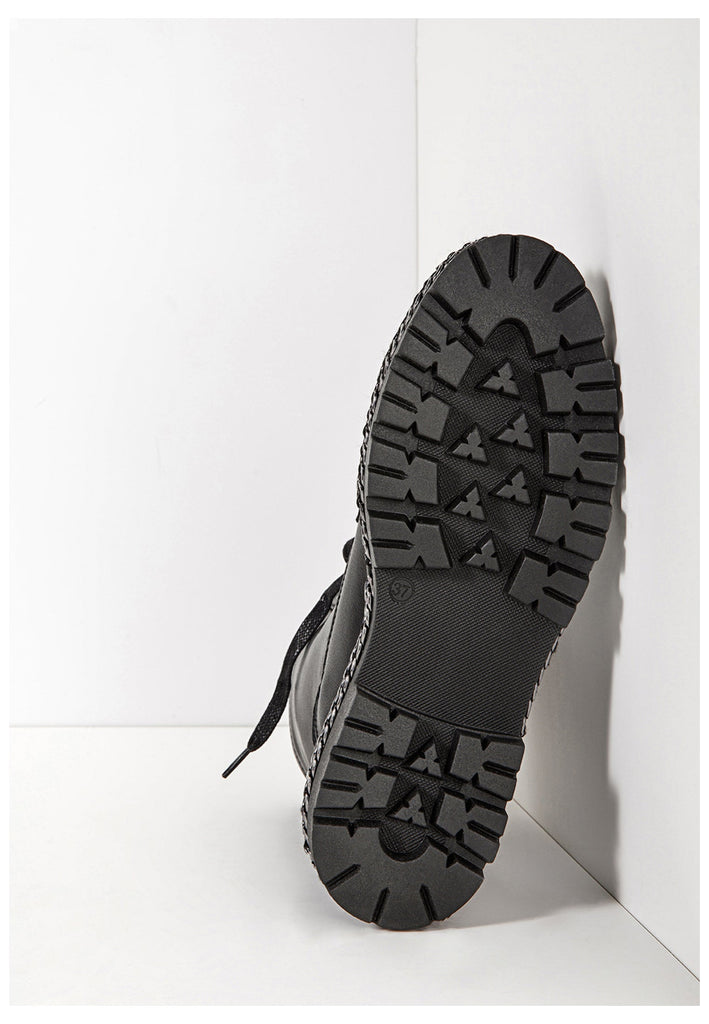 Inuovo Stiefelette Leder Schwarz