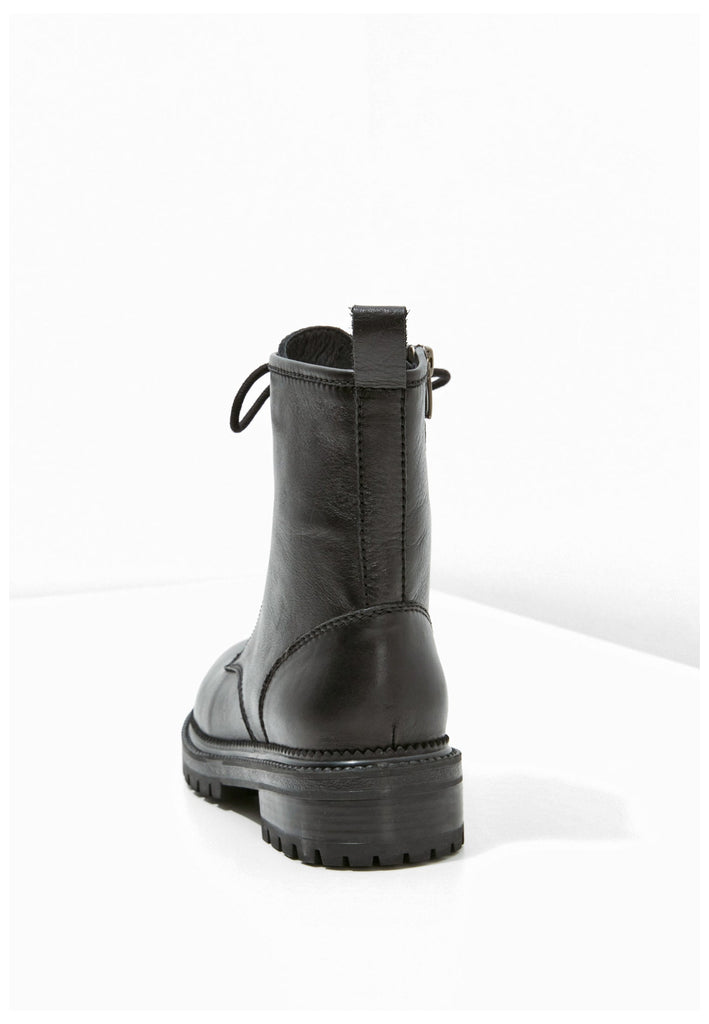 Inuovo Stiefelette Leder Schwarz