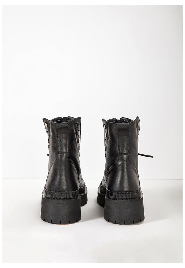 Inuovo Stiefelette Leder Schwarz