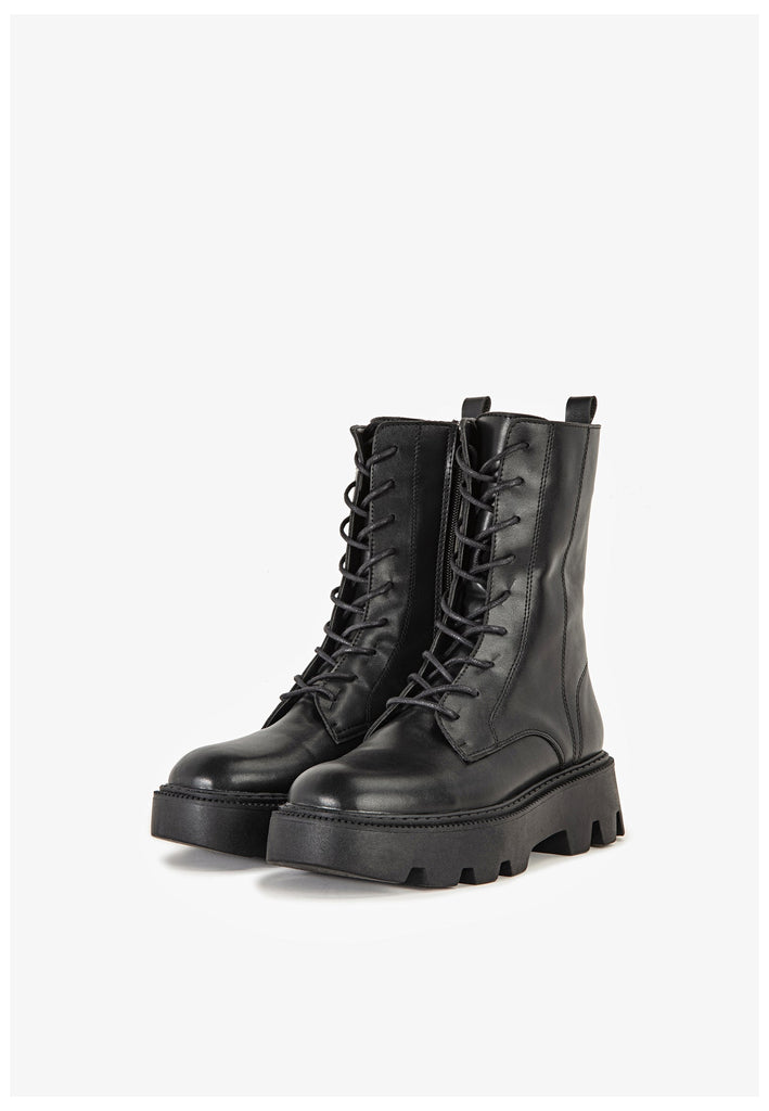 Inuovo Stiefelette Lederimitat Schwarz