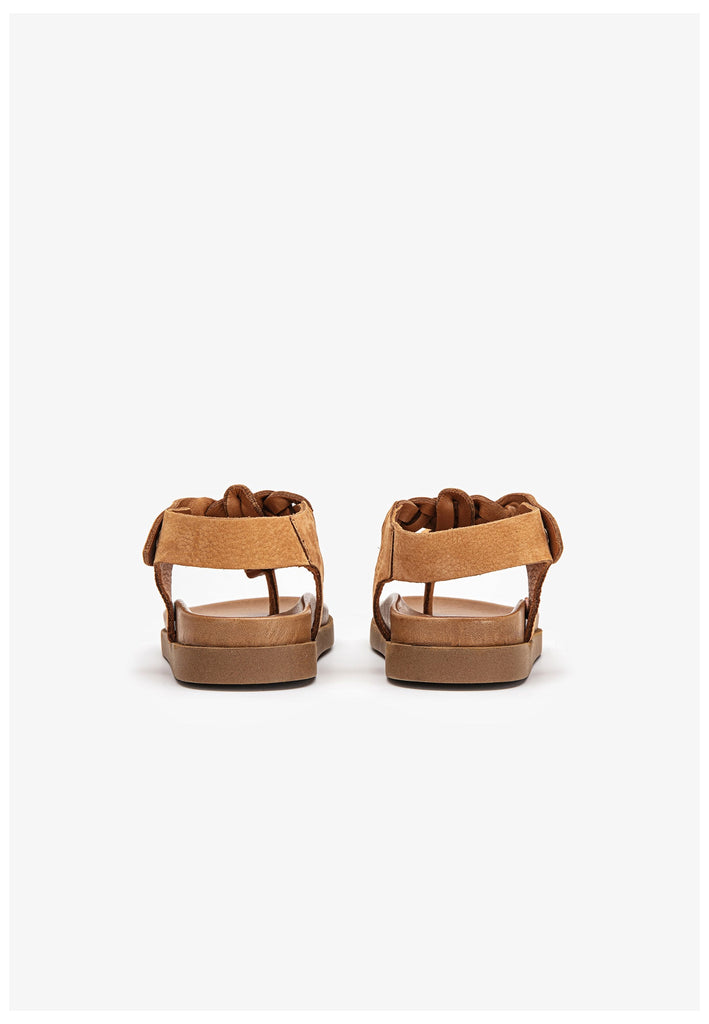 Inuovo Zehensteg Leder Mittelbraun